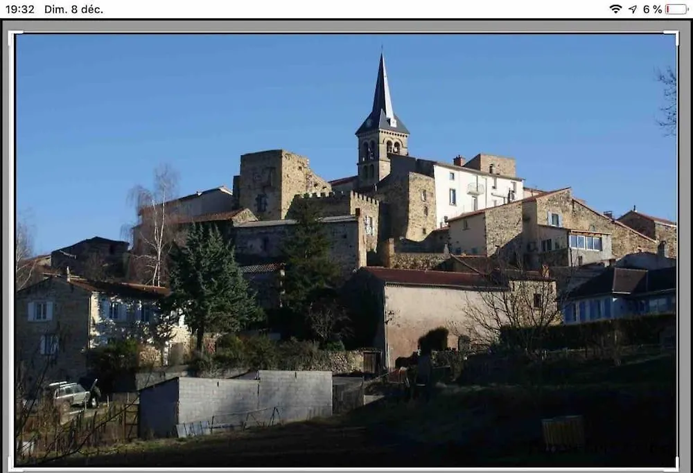 Apartment Petit Village Au Calme Chadeleuf